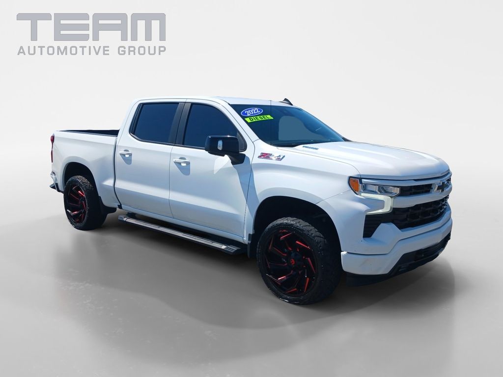 2022 Chevrolet Silverado 1500 RST Crew Cab 4WD
