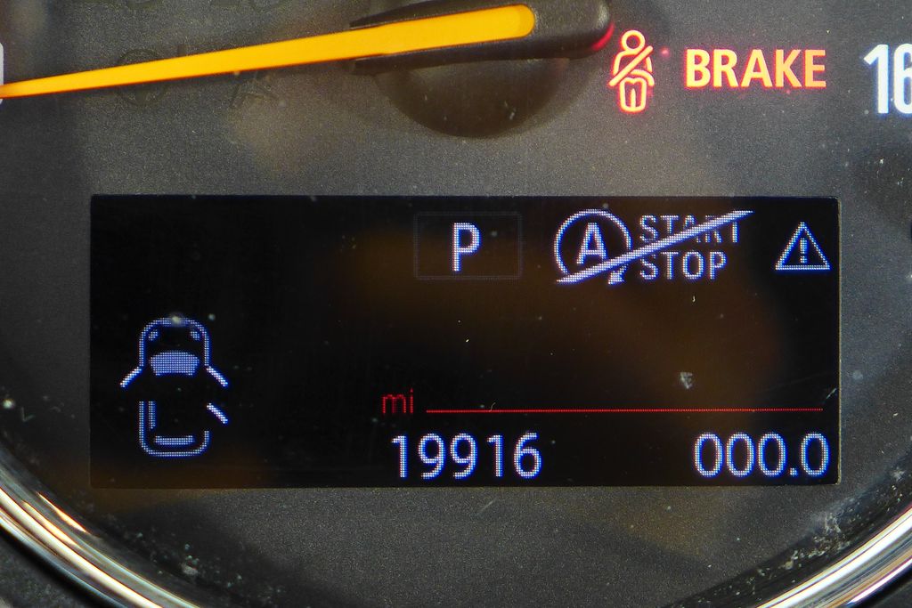 Thumbnail: 2019 MINI Cooper - 32