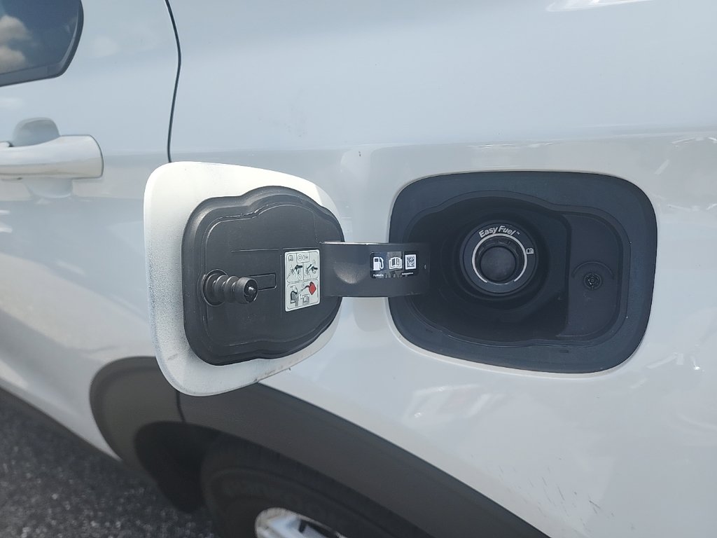 2026 White Metallic Ford Explorer Active RWD SUV