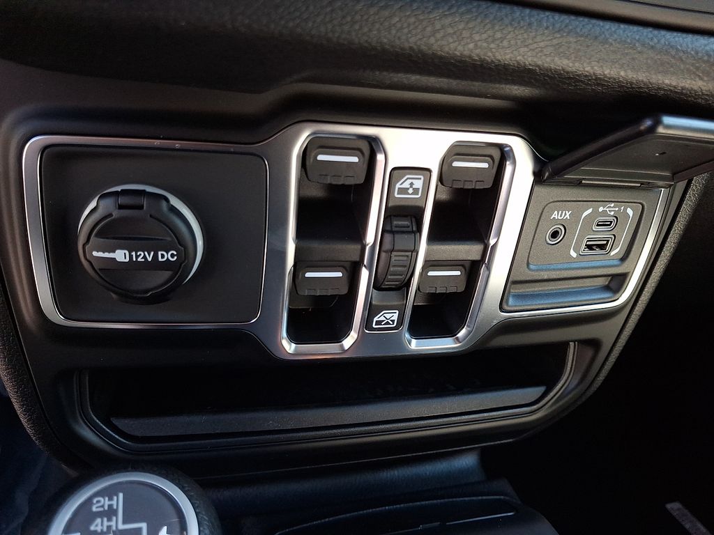 New 2026 Jeep Wrangler SUV