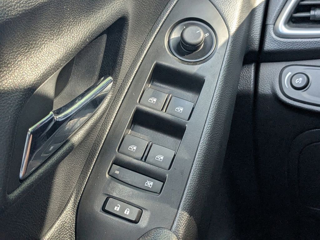 2022 Chevrolet Trax AWD LT