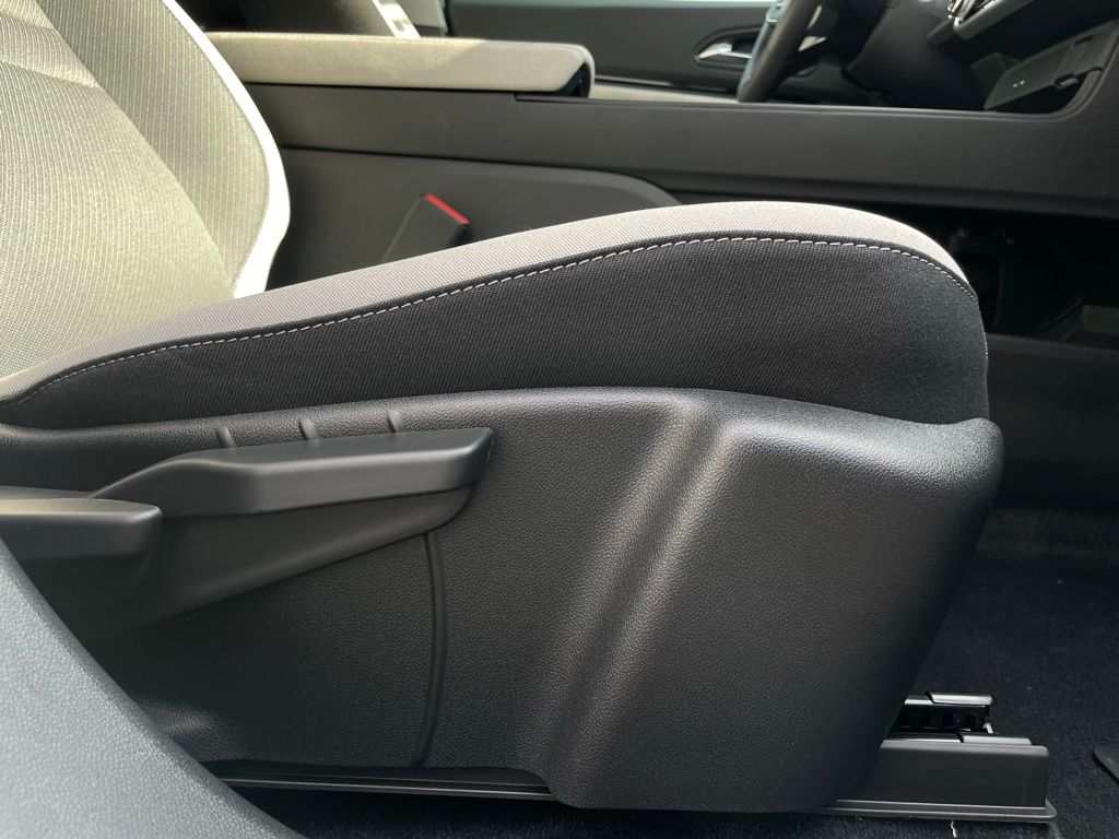 Thumbnail: 2026 Honda Prologue - 30