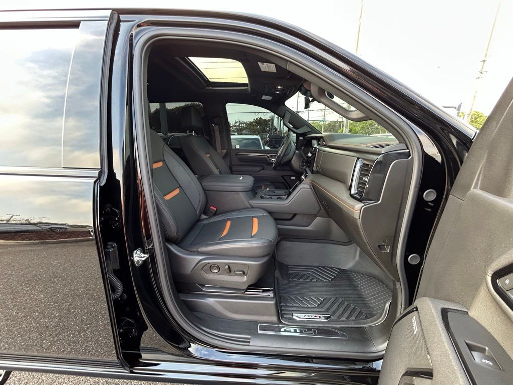 Used 2025 Black GMC AT4 image 74