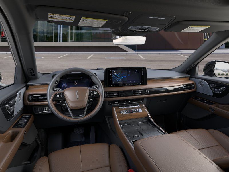 Thumbnail: 2026 Lincoln Aviator - 9