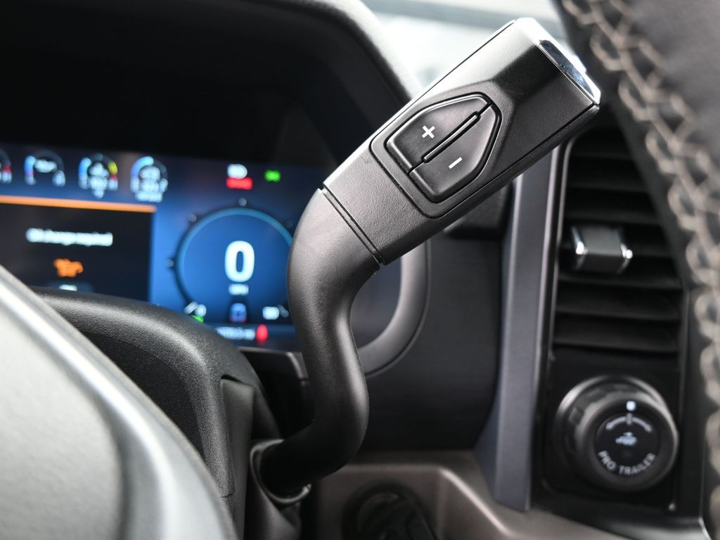 Used 2024 Blue Metallic Ford XLT image 33