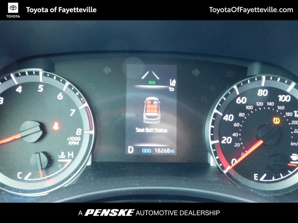 Thumbnail: 2022 Toyota Highlander - 12