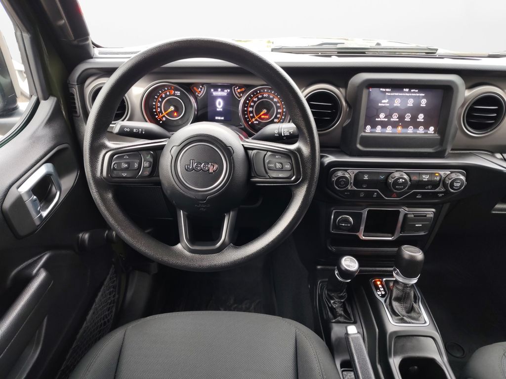 Used Car 2022 Jeep Gladiator  Sport For Sale Under $40,000 In Austin, Texas