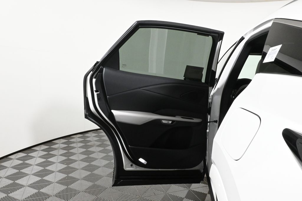 Thumbnail: 2025 Lexus RX - 31