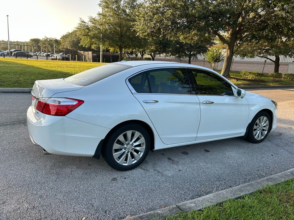 Thumbnail: 2015 Honda Accord - 5