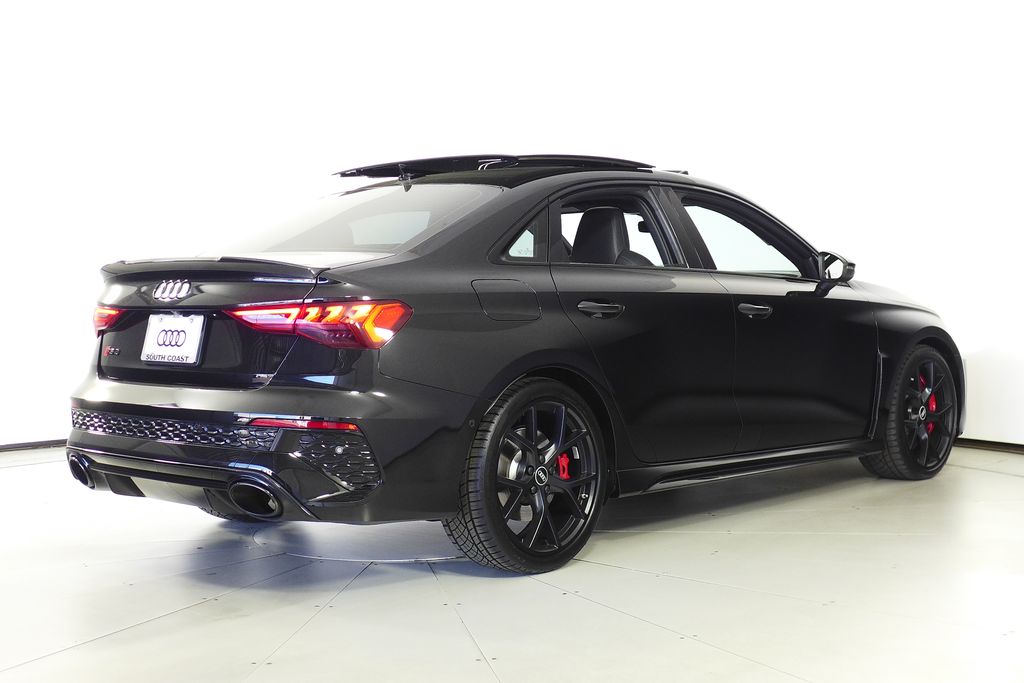 Thumbnail: 2022 Audi RS 3 - 7