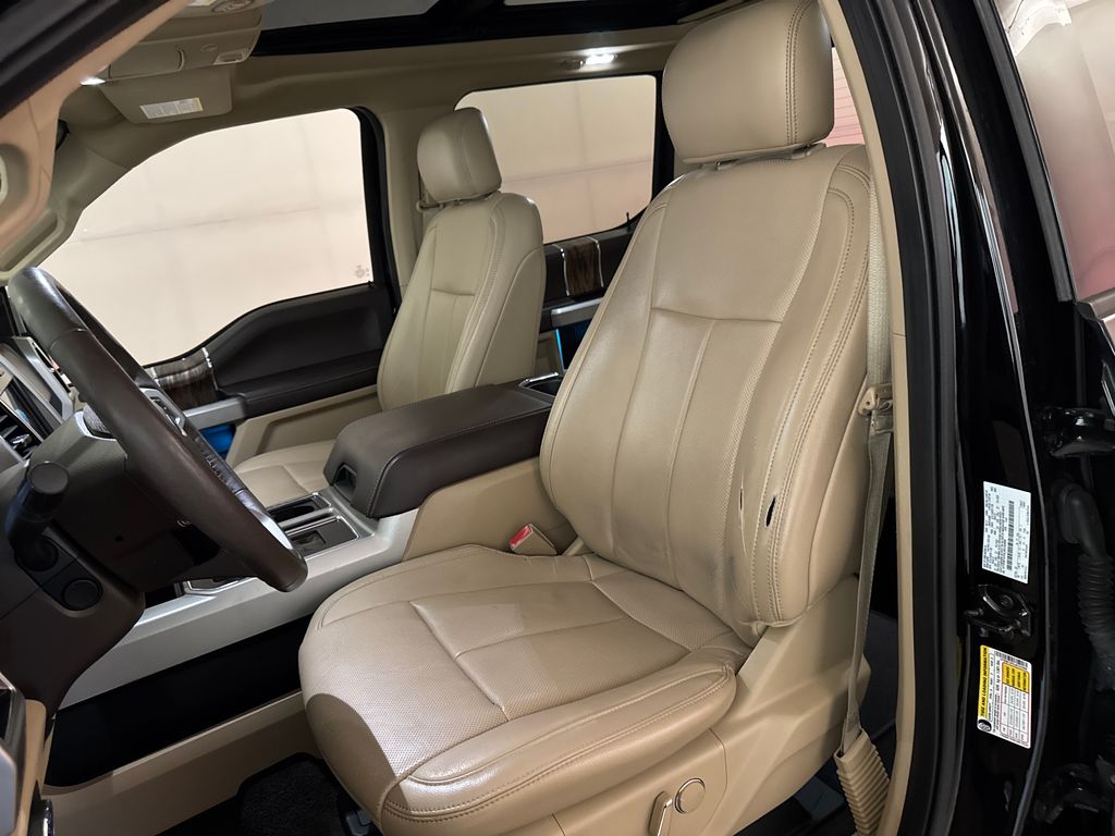 Used 2018 Black Ford Lariat image 19