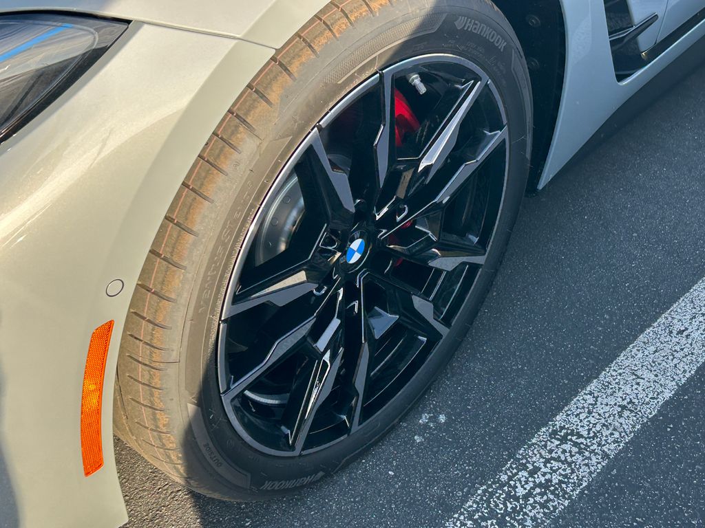 Thumbnail: 2026 BMW i4 - 3