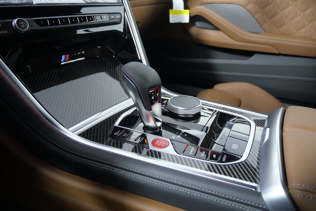 2025 BMW M8 Competition 24