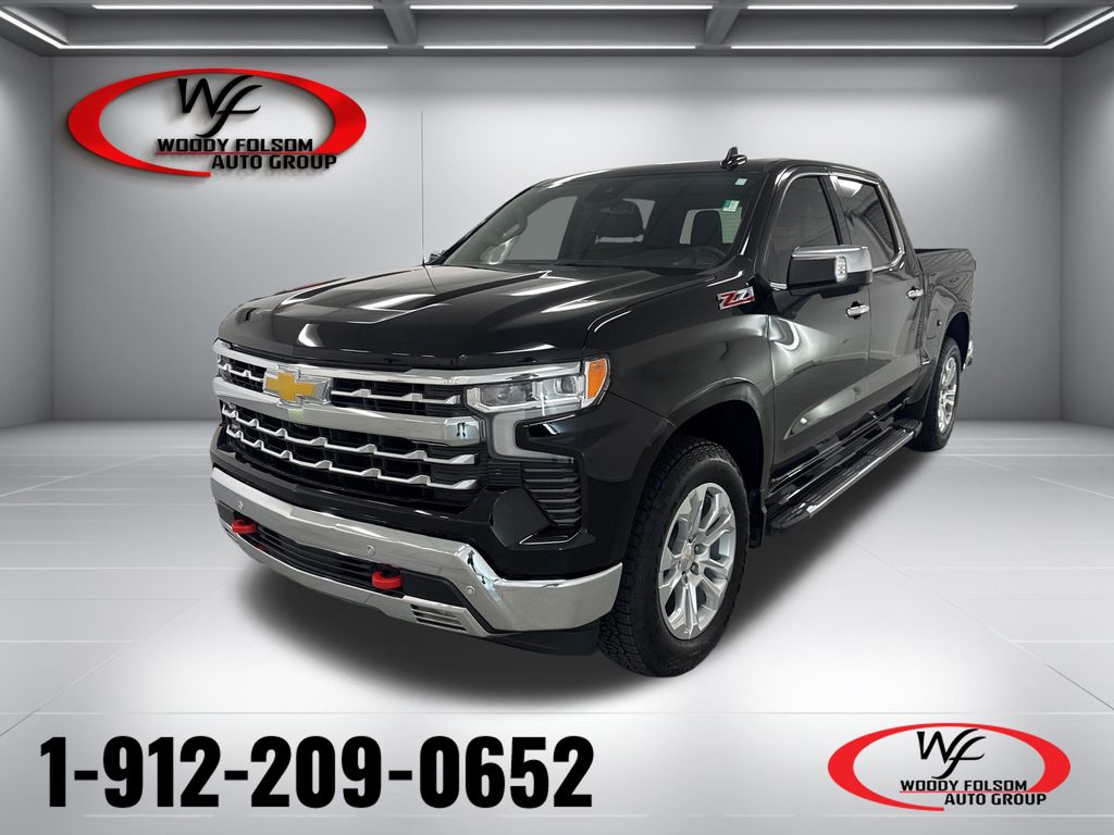 2024 Chevrolet Silverado 1500 LTZ Crew Cab 4WD
