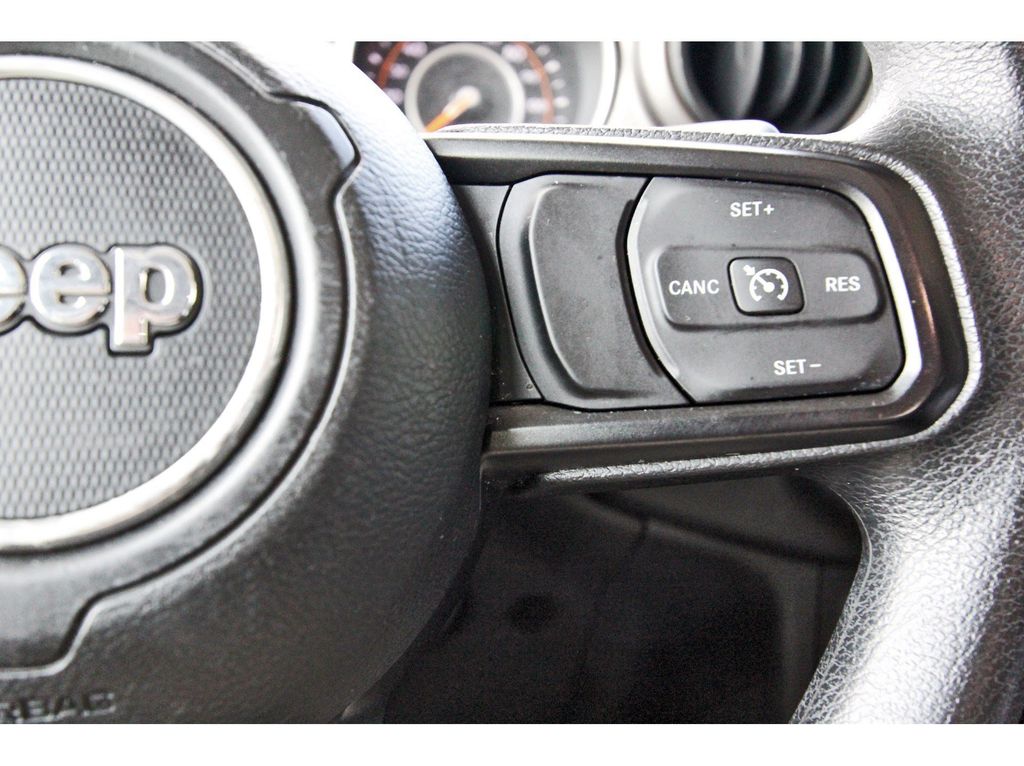 Used 2018 Jeep Wrangler SUV