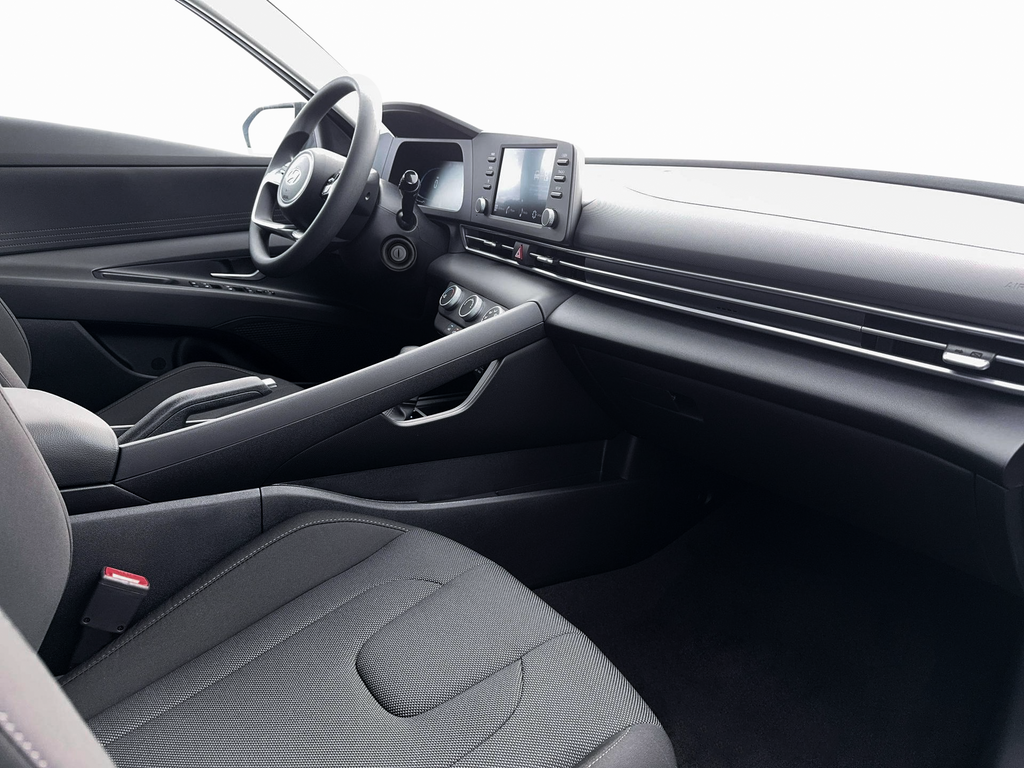 New 2026 Black Hyundai SE image 15