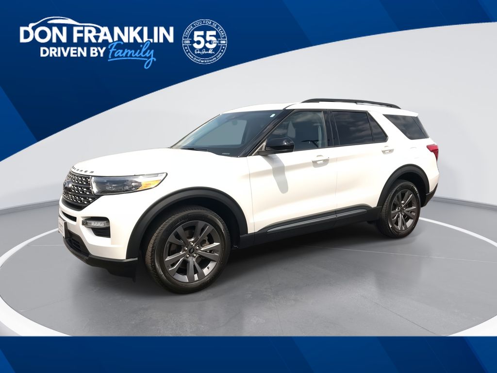2022 Ford Explorer XLT 4WD's photo