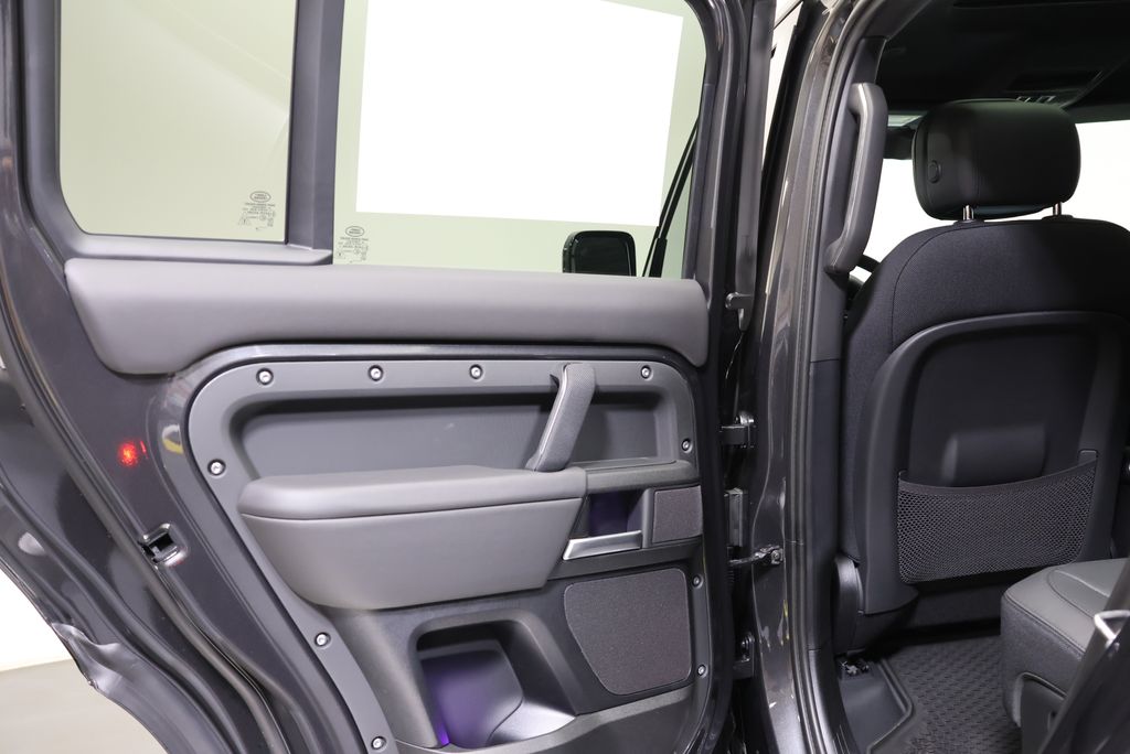 Thumbnail: 2026 Land Rover Defender - 30