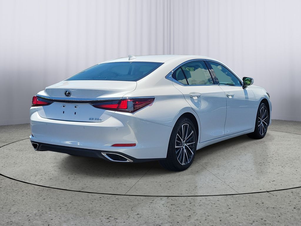used 2025 Lexus ES car, priced at $45,998