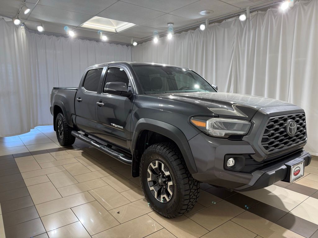 Thumbnail: 2020 Toyota Tacoma - 7