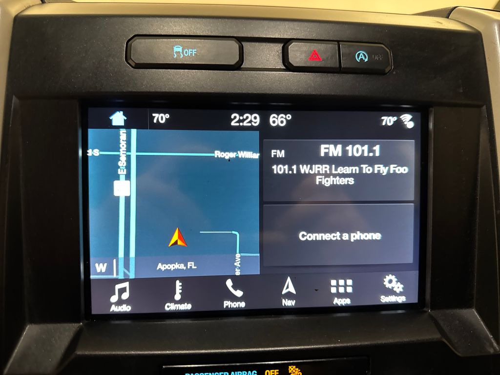 Used 2019 Gray Ford Lariat image 26