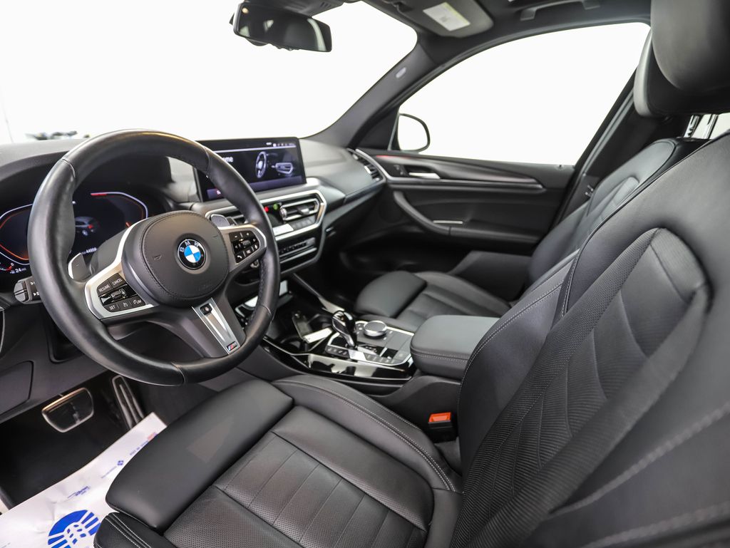 Thumbnail: 2023 BMW X3 - 10