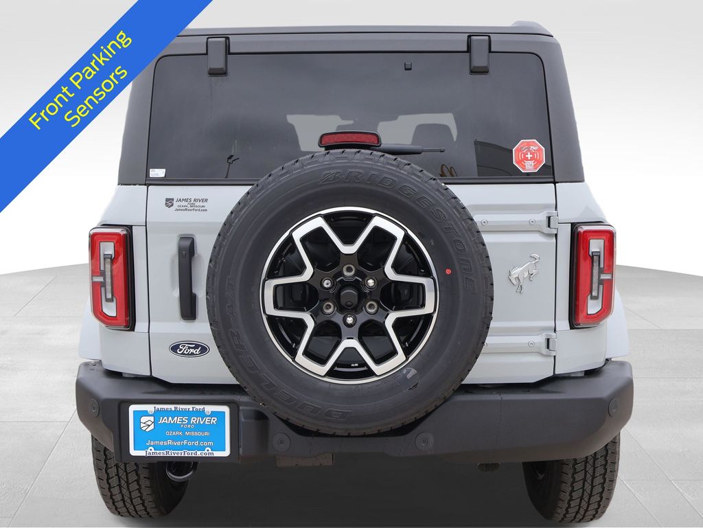 View vehicle photo 4