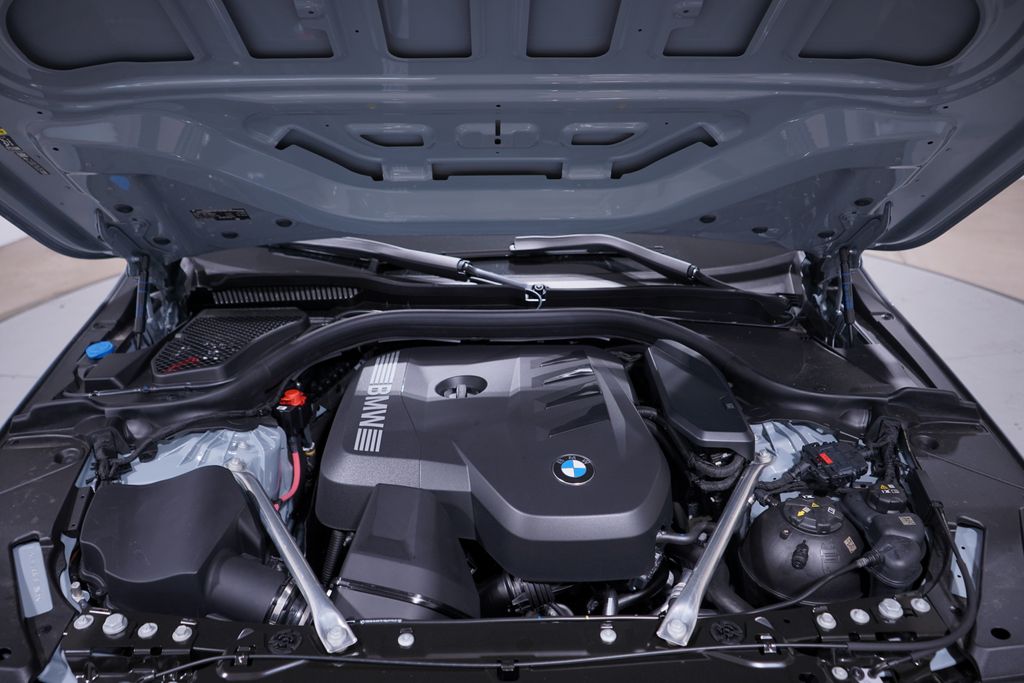 Thumbnail: 2026 BMW 5 Series - 14