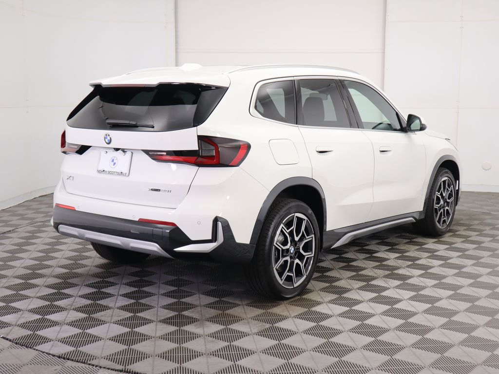 Thumbnail: 2025 BMW X1 - 5