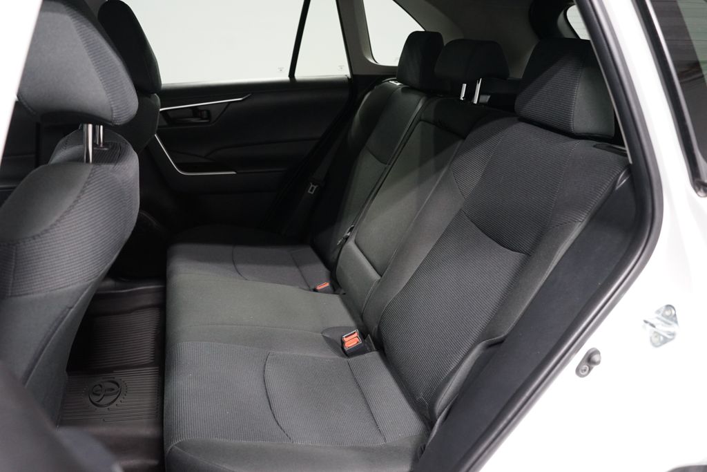 Thumbnail: 2024 Toyota RAV4 - 27