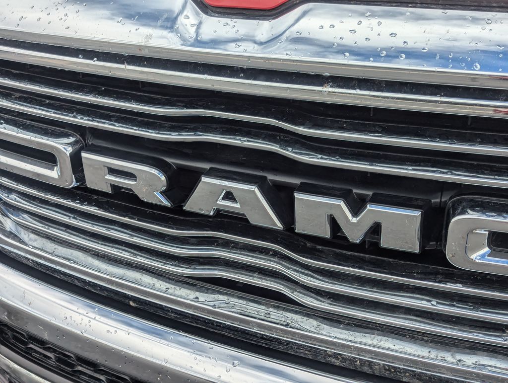 2024 Ram 1500 Laramie 12