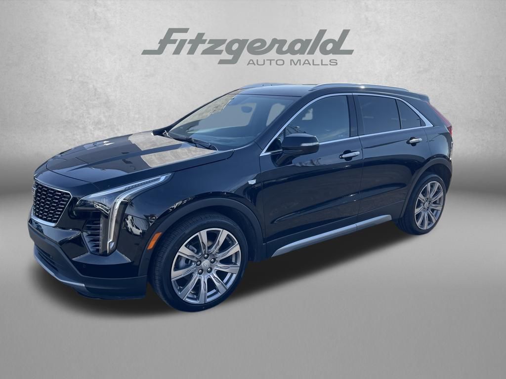 2022 Cadillac XT4 Premium Luxury AWD