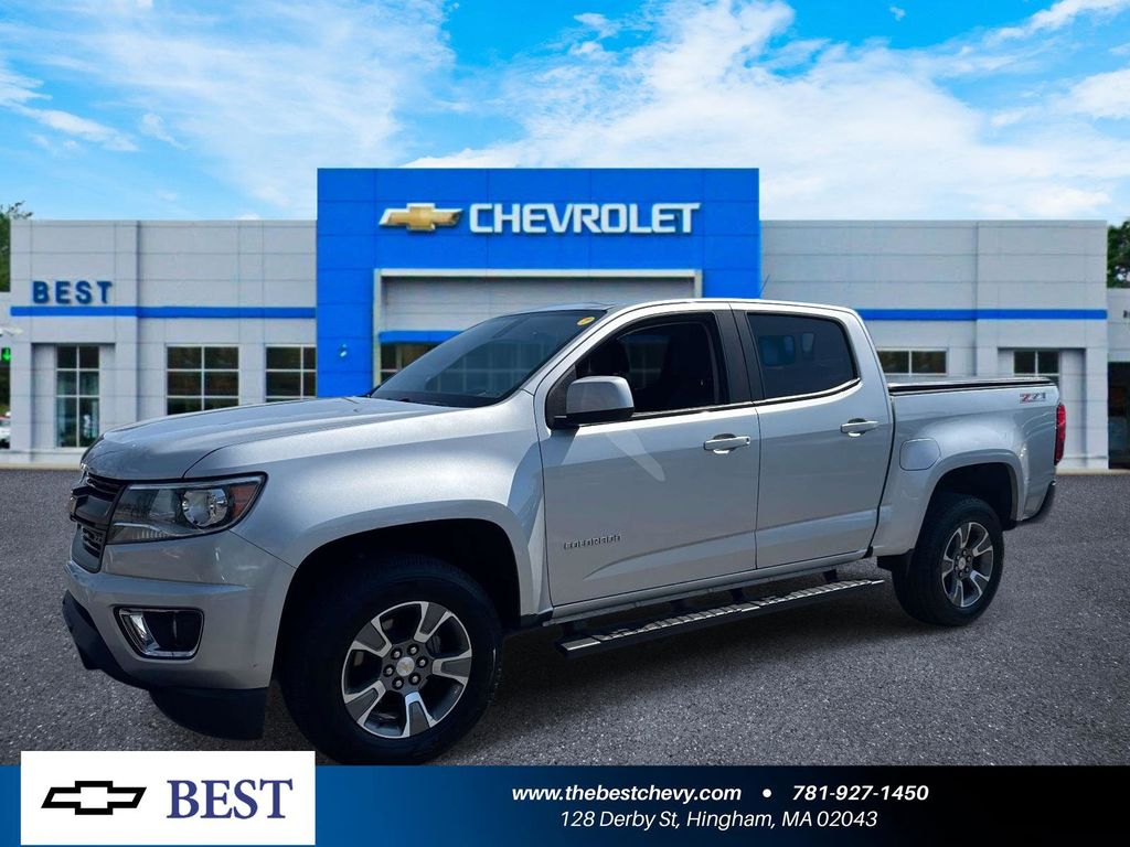 Silver Ice Metallic 2020 Chevrolet Colorado Z71 Crew Cab 4WD Pickup Truck Four-Wheel Drive 8-Speed Automatic