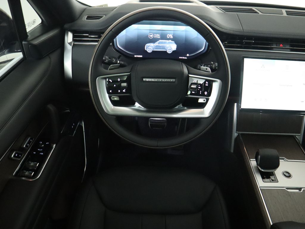 Thumbnail: 2025 Land Rover Range Rover - 11