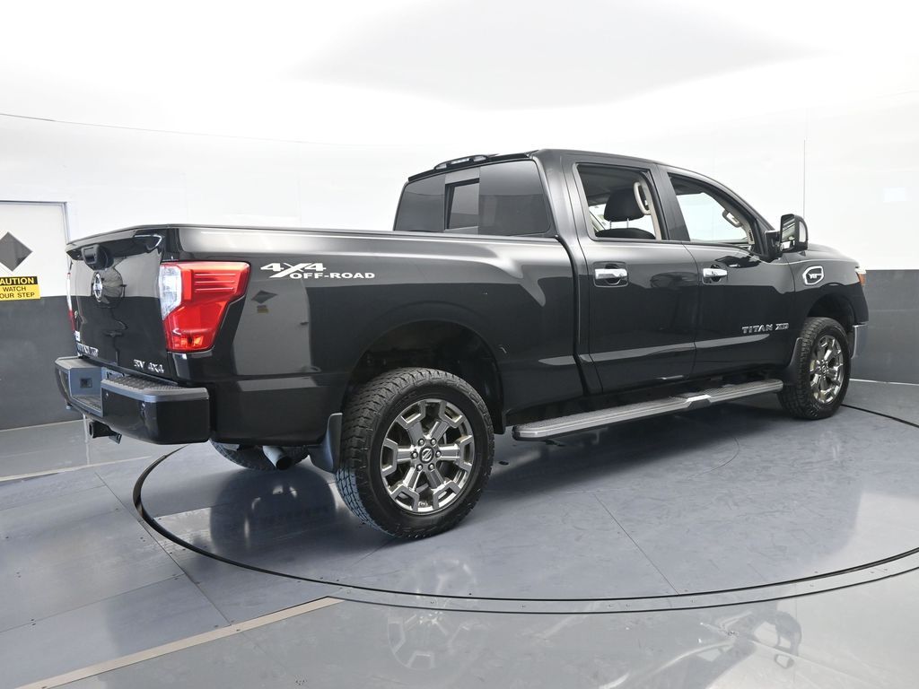 New 2026 Gray Metallic Chevrolet LT image 6