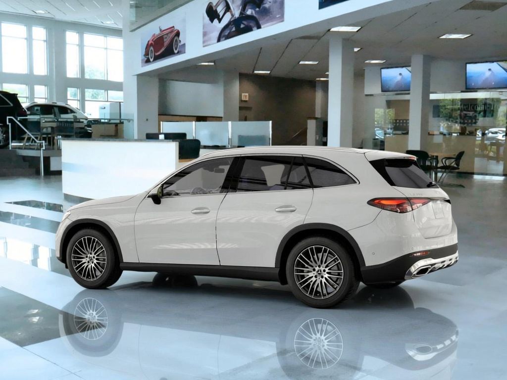 Thumbnail: 2026 Mercedes-Benz GLC - 30