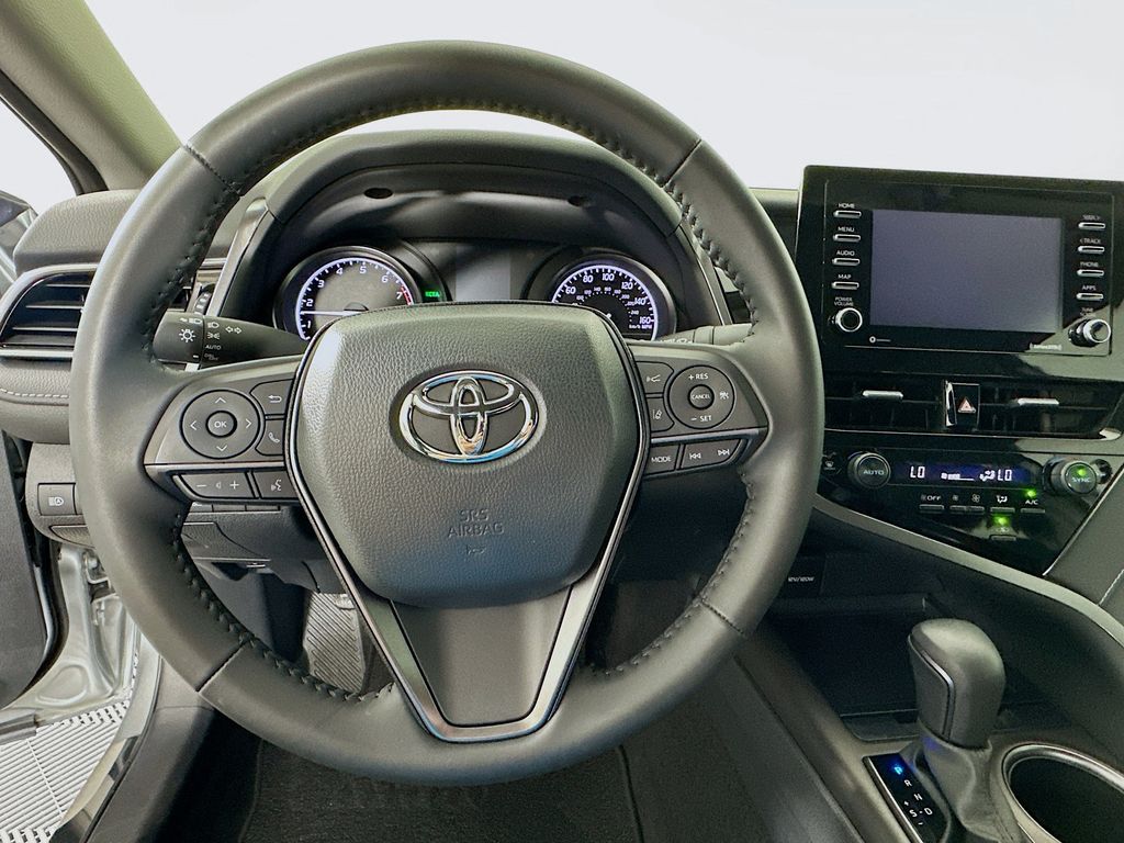 Thumbnail: 2023 Toyota Camry - 11