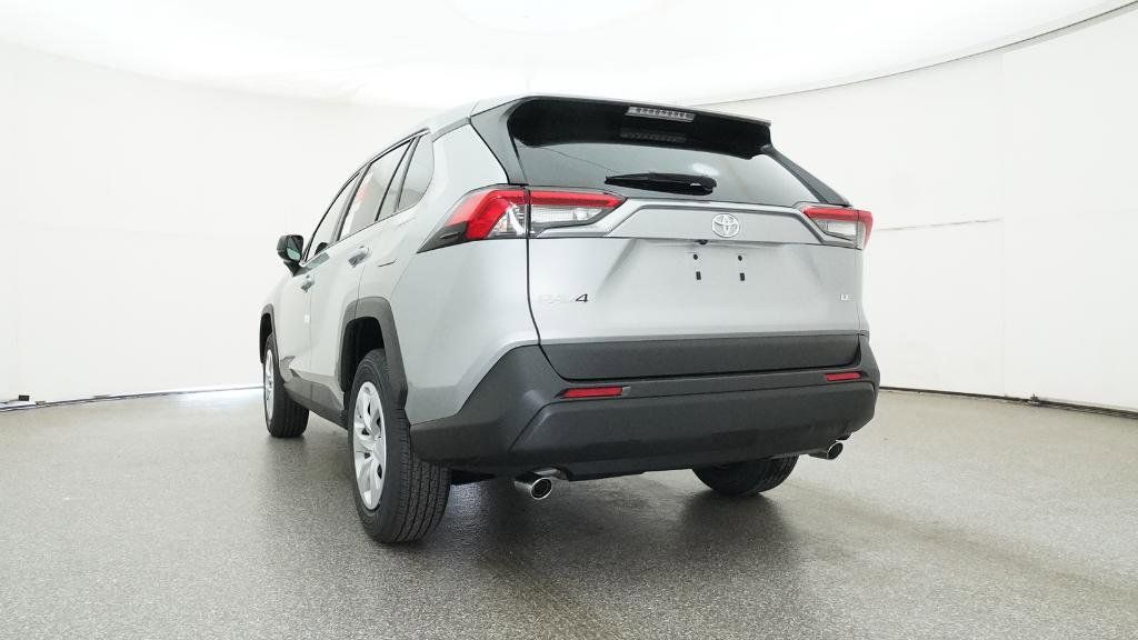 2025 Toyota RAV4 LE 22