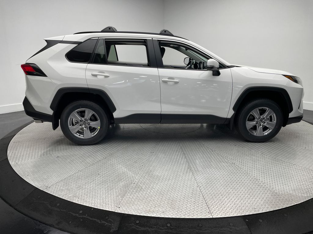 Thumbnail: 2025 Toyota RAV4 - 4