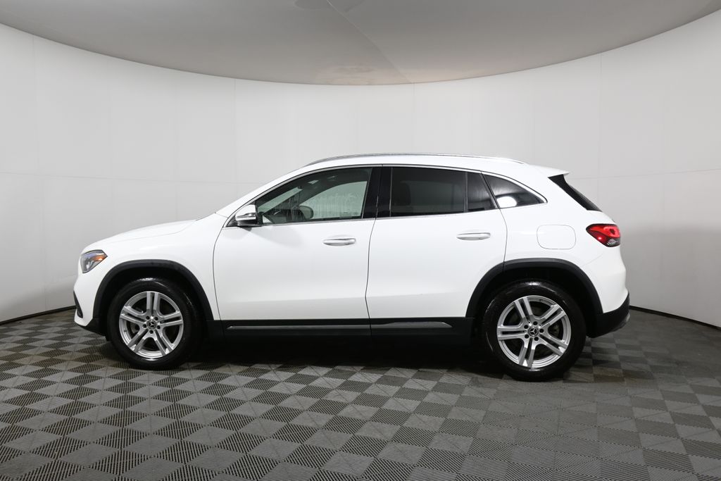 Thumbnail: 2023 Mercedes-Benz GLA - 2