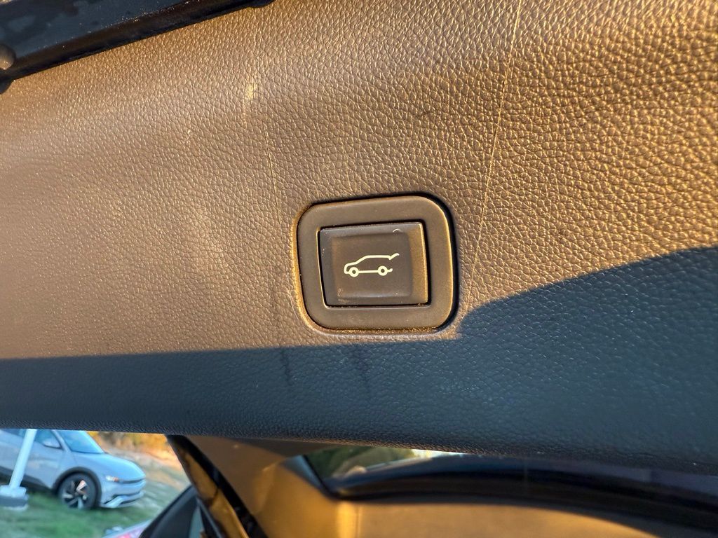 Thumbnail: 2021 Buick Enclave - 26