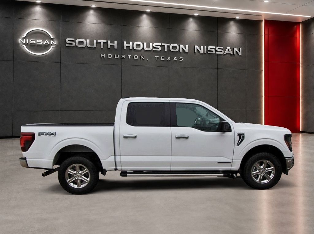2025 Ford F-150 XLT - 4