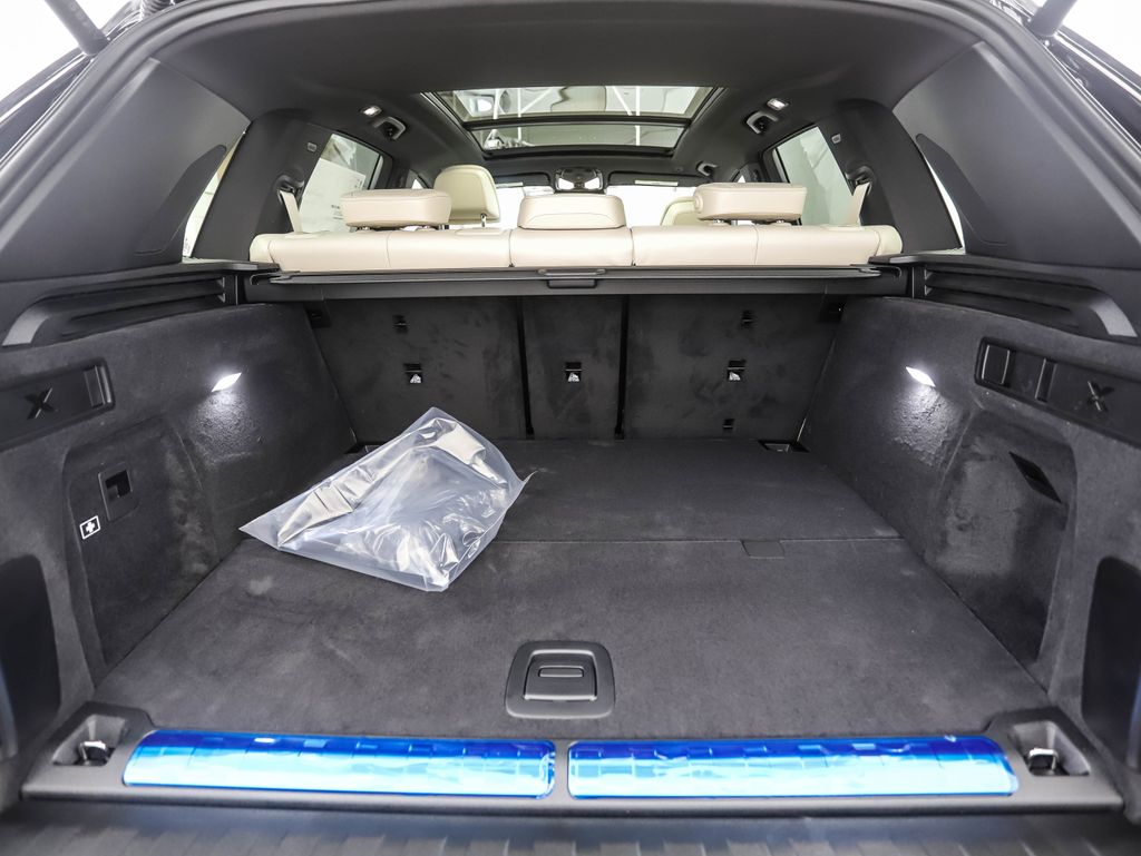 2026 BMW X5 xDrive50e 22
