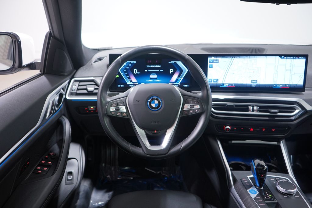 Thumbnail: 2023 BMW i4 - 11