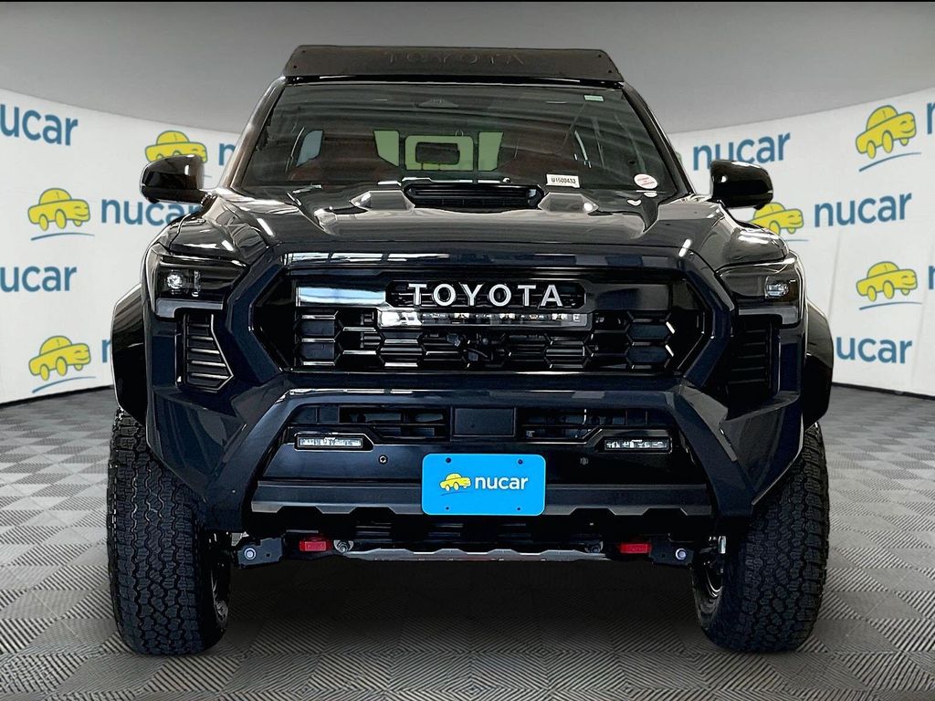 2025 Toyota Tacoma Hybrid — photo 2