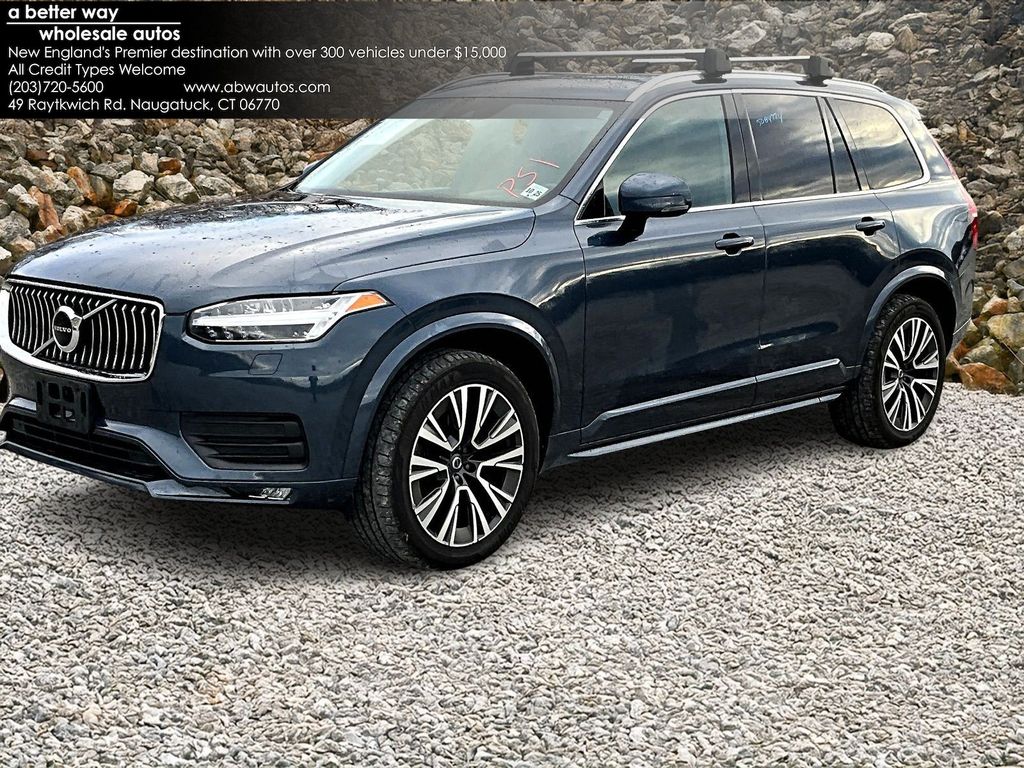 2021 Volvo XC90 T5 Momentum AWD