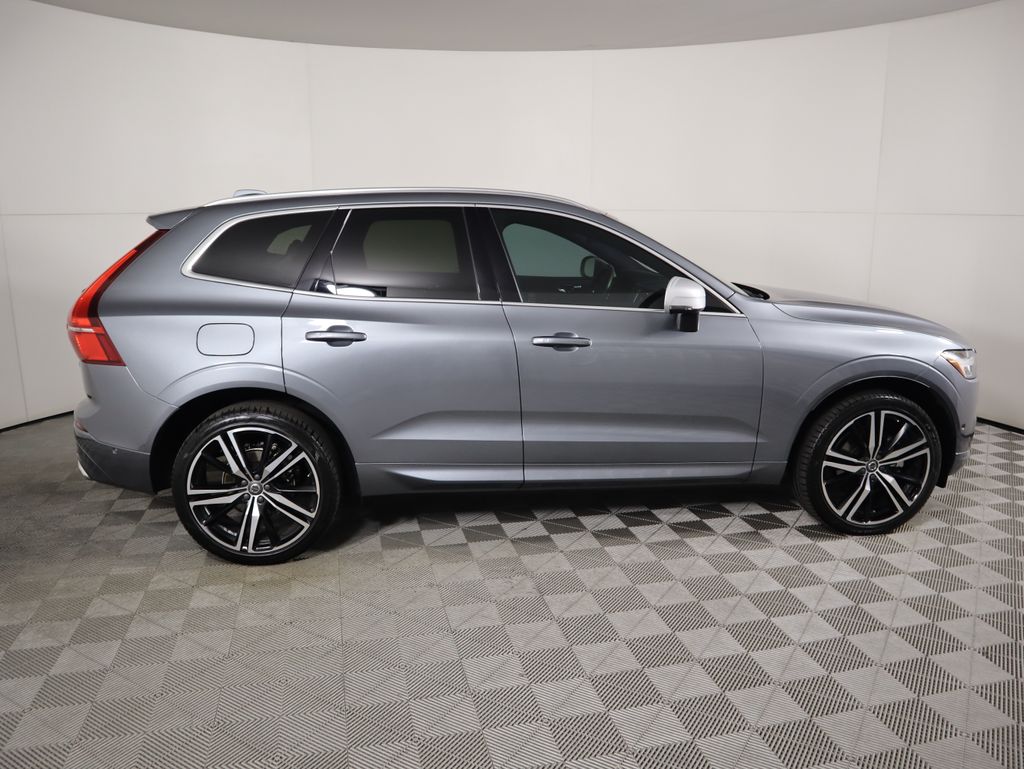 Thumbnail: 2019 Volvo XC60 - 4