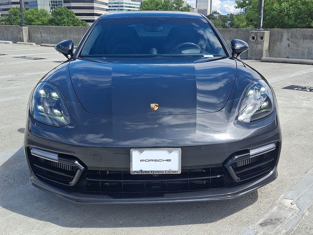 Thumbnail: 2019 Porsche Panamera - 6