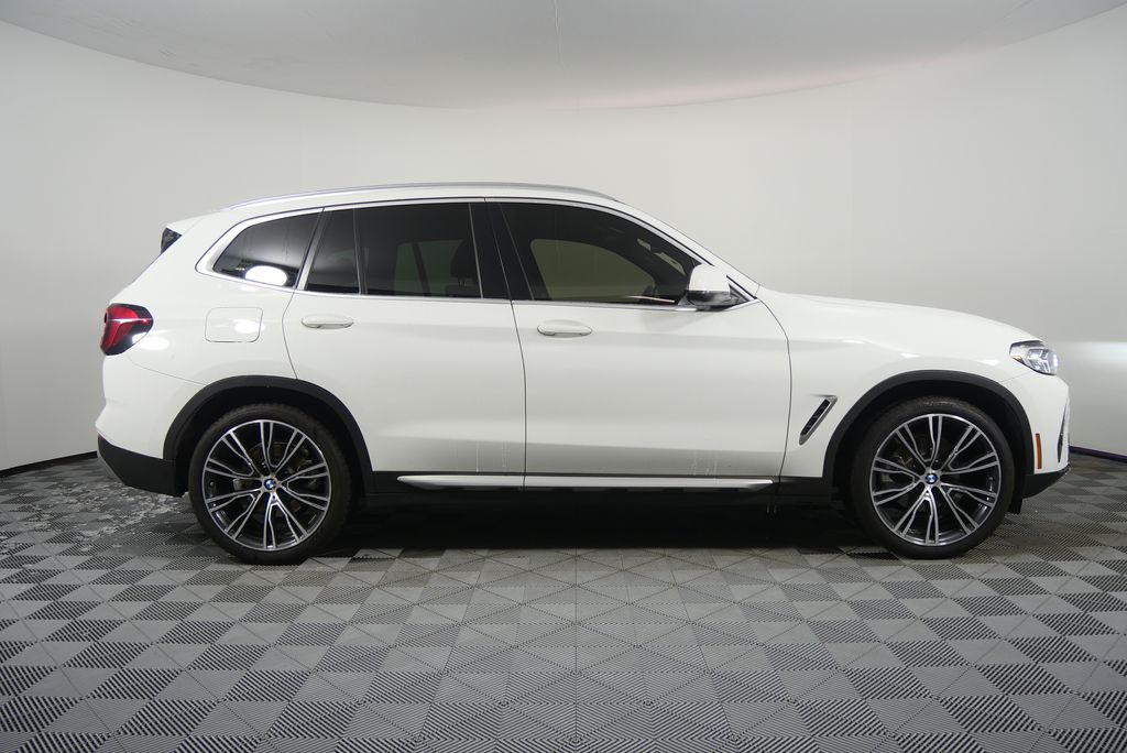 Thumbnail: 2023 BMW X3 - 2