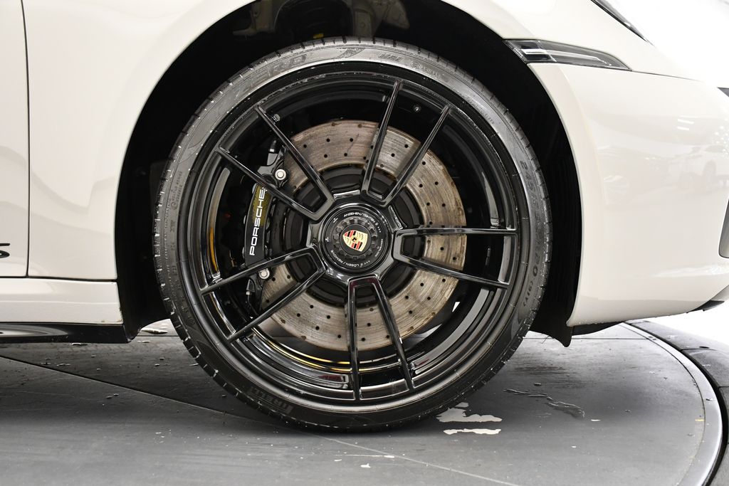 2023 Porsche 911 Targa 4S 24